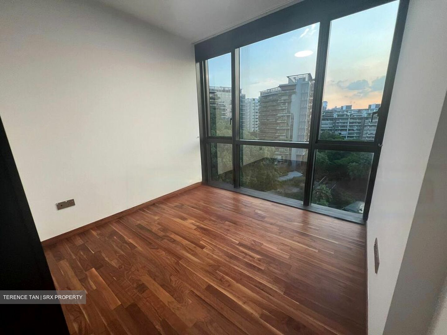 Holland Park (D10), Condominium #475768661